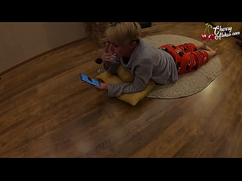 ❤️ Luda plavuša sisa ogroman kurac sisa i poskakuje na njemu - analni seks ❤️❌  Seks na hr.hotpornphotos.ru ❤