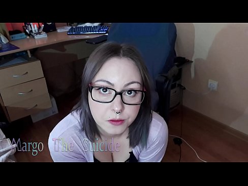 ❤️ Seksi djevojka s naočalama duboko siše dildo na kameri ❤️❌ Seks na hr.hotpornphotos.ru ❤